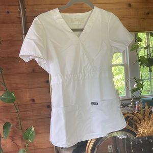 Grey’s Anatomy scrub top, v-neck 2 pockets